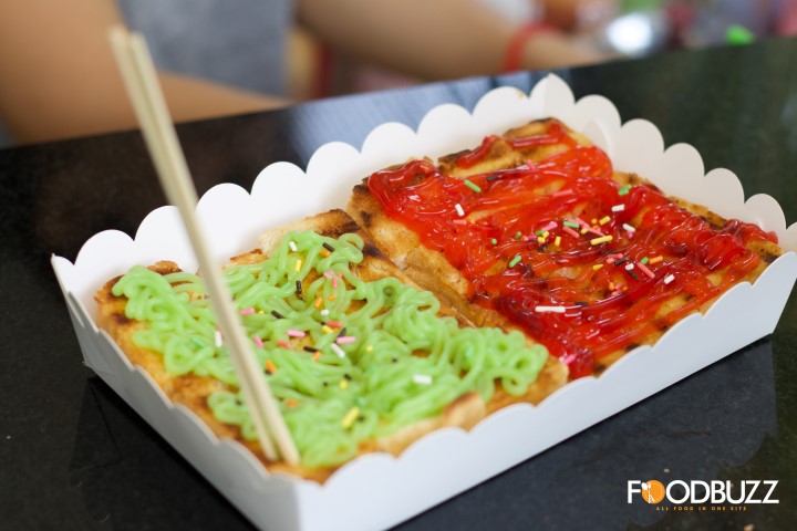 Pandan & Strawberry Toast - Delicious