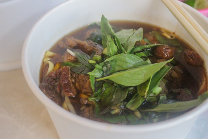 មីខគោសុខមុំ