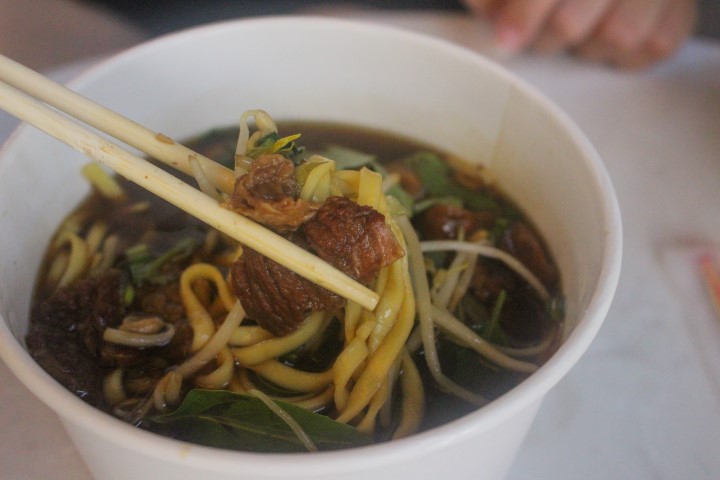 មីខគោសុខមុំ