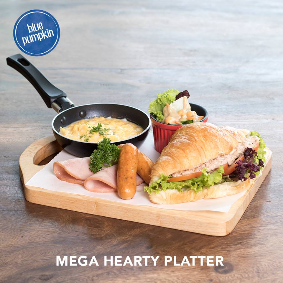 Mega Heart Platter