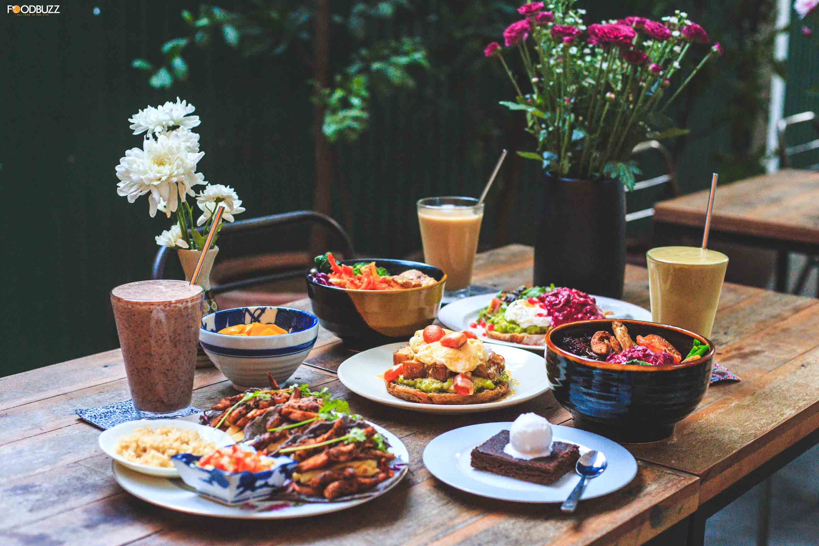 Clear your schedule and try these amazing food and drinks at Lt 369