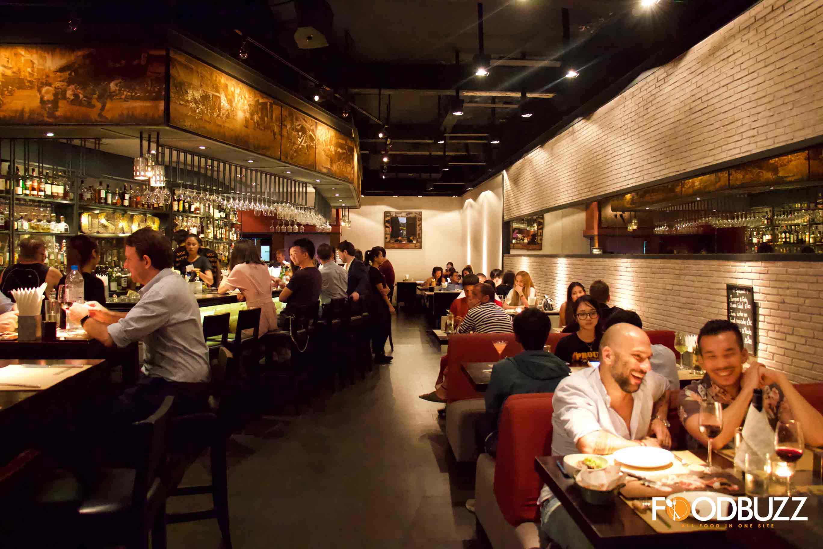 Doesn't the atmosphere inside Oskar Bistro already awake your enthusiastic?